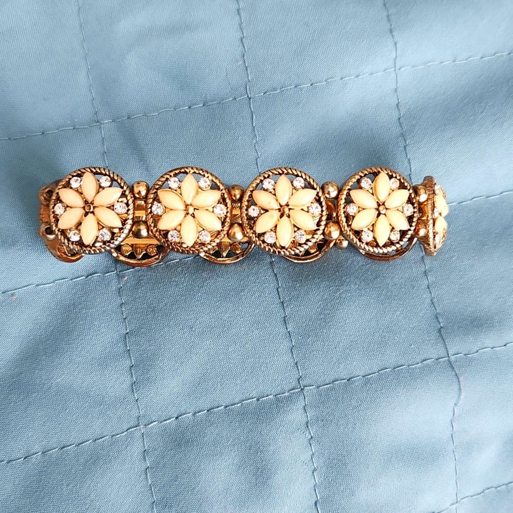 Floral Bracelet